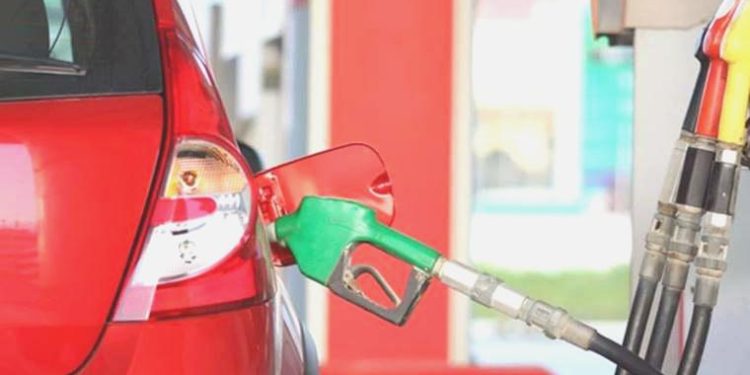 Araç sahipleri dikkat! Akaryakıta dev artırım… 4 Temmuz 2023 aktüel akaryakıt ve motorin fiyatları