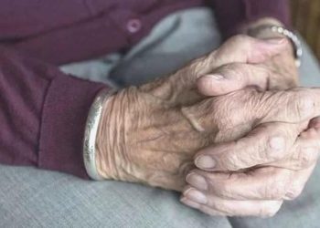 Araştırma: Azalan koku duyusu yaşlılarda depresyon riskini artırabilir