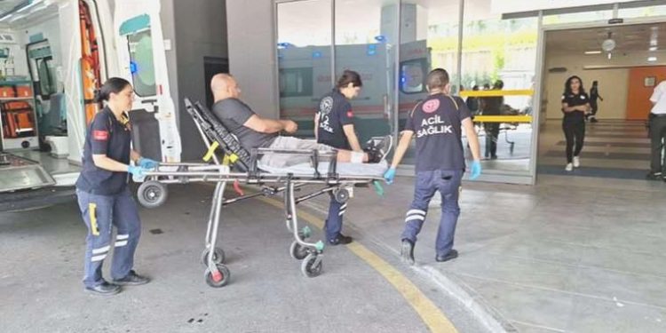 Arazi uyuşmazlığı yaşadığı 3 kişiyi pompalı tüfekle vurdu