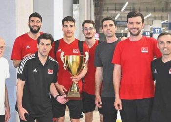 Avrupa Altın Ligi şampiyonu A Ulusal Erkek Voleybol Kadrosu, yurda döndü