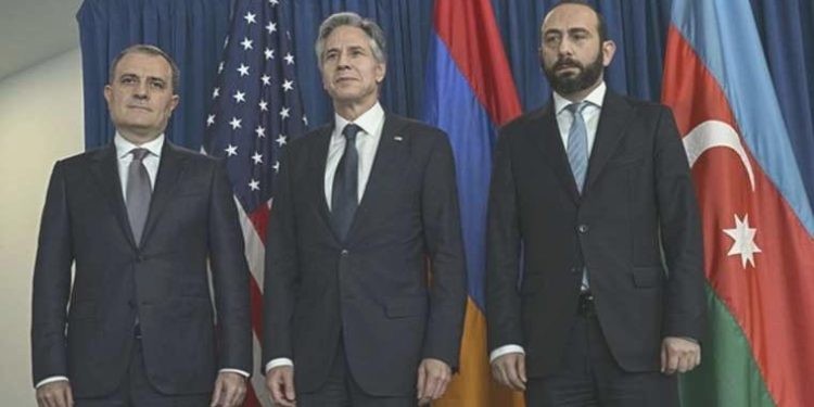 Azerbaycan ve Ermenistan, barış muahedesi için ilerleme kaydetti