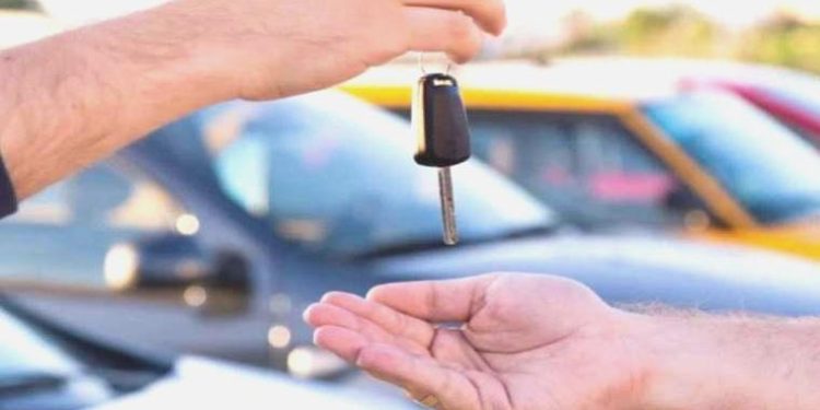 Bakanlık arabalardaki fahiş artışa karşı harekete geçiyor