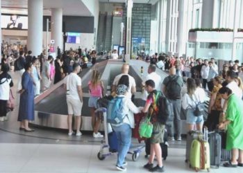 Bayram tatili sona erdi… İstanbul Havalimanı’nda dönüş yoğunluğu!