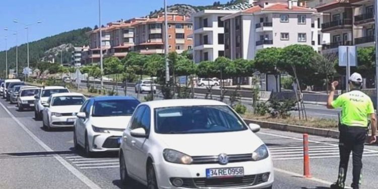 Bayram tatilinde Muğla’ya ziyaretçi akını: 112 bin araç giriş yaptı