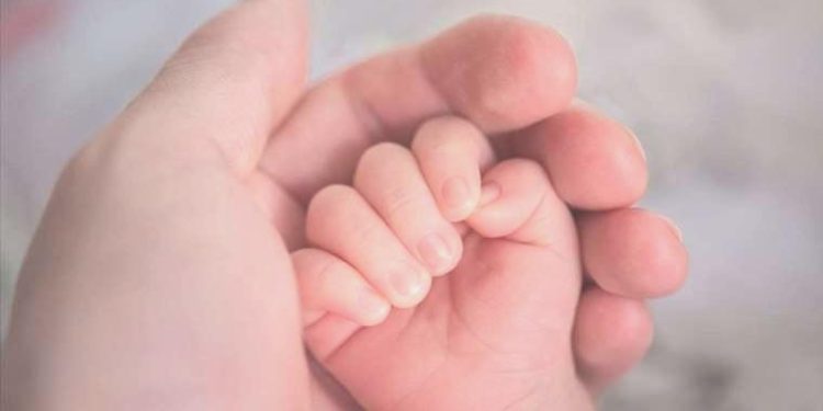 Bebek mamasını mikrodalga fırında ısıtan ebeveynlere ihtar