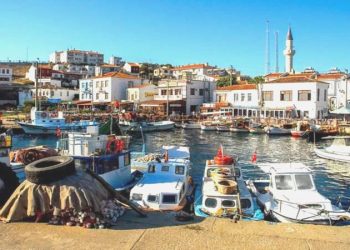 Bozcaada’ya o araçların geçişleri yasaklandı