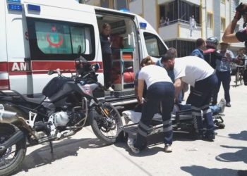 Bursa’da arbedeyi ayıran polislere atak: 6 yaralı