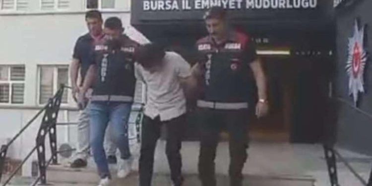 ‘Büyü’ vaadiyle taciz ve dolandırıcılık şüphelisi yakalandı