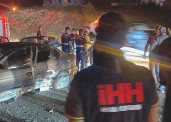 Çankırı’da iki araba çarpıştı: 1 meyyit, 9 yaralı