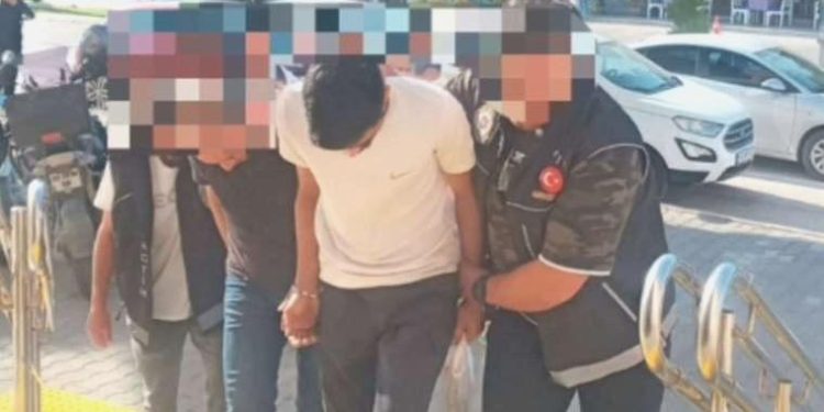 Çeşme’de uyuşturucu operasyonu: 6 tutuklama!