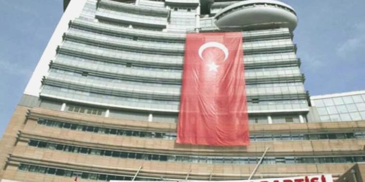 CHP’den çocuk ve gençler için belediyelere talimat