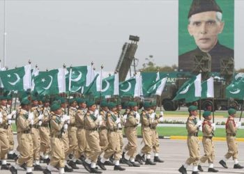 Çin’den, Pakistan ordusuna övgü: İç istikrarın koruyucusu