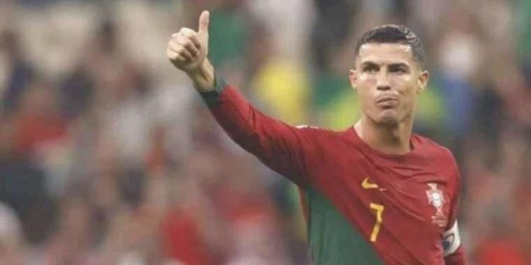 Cristiano Ronaldo rekor gecesini boş geçmedi!