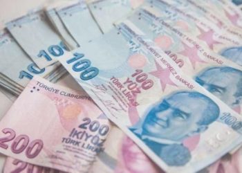 ‘Devletin memuru yoksul’ bile değil