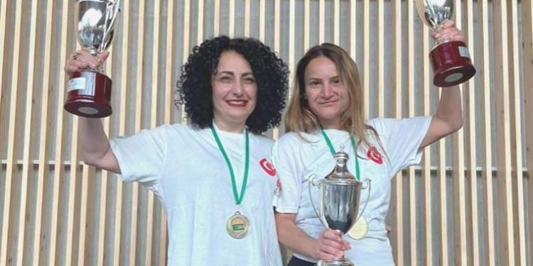 Dilek Yavaş ve Hatice Özgür Avrupa Şampiyonu Oldu