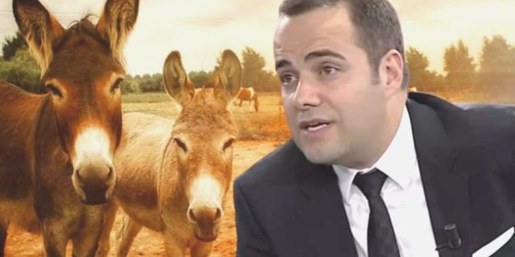 Ekonomist Özgür Demirtaş’tan dikkat çeken ‘eşek’ paylaşımı: Sucuk yemeyin…
