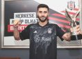 Emrecan Bulut’un peri masalı gerçek oldu: Fabrika işçiliğinden Muhteşem Lig’e!