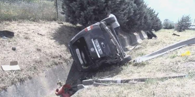 Esenyurt’ta mezarlık ziyaretine giden aile kaza yaptı: 1’i ağır 6 yaralı!