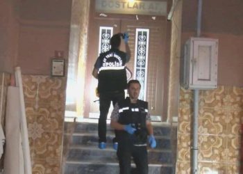 Esenyurt’ta yabancı asıllı kişi silahla vurularak öldürüldü