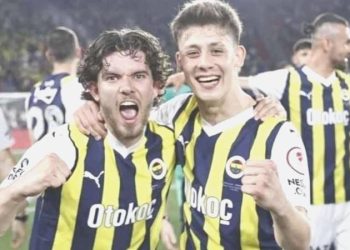 Fenerbahçe kombine fiyatlarını açıklandı