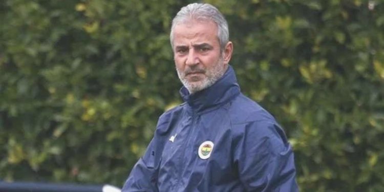 Fenerbahçe’de camiayı bilen teknik yöneticiyle ilgili sıcak gelişmeler var: Rota İsmail Kartal