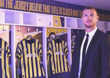 Fenerbahçe’ye transfer olan Edin Dzeko’ya ülkesinden büyük övgü!