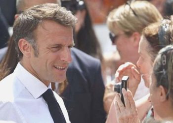 Fransa Cumhurbaşkanı Macron’un, oğlu iş bulamayan anneye cevabı reaksiyon çekti
