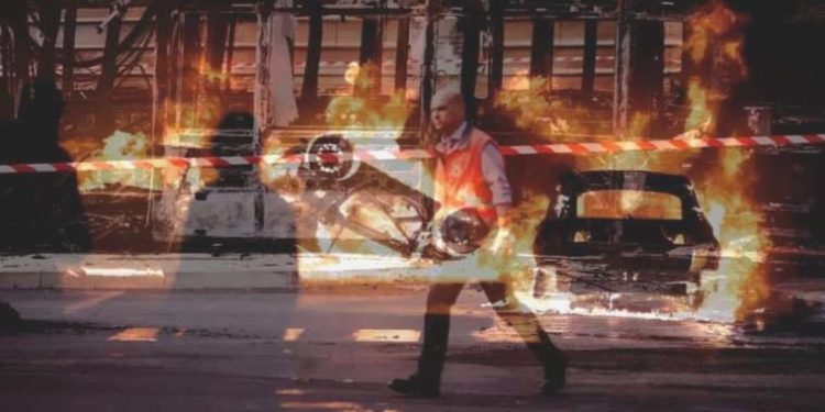 Fransa’daki protestolarda kamusal alanda 871 nokta kundaklandı