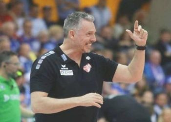 Galatasaray HDI Sigorta Bayan Voleybol Grubu’nun yeni başantrenörü Guillermo Naranjo Hernandez kimdir? Hernandez hangi ekiplerde başantrenörlük yaptı?
