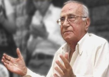 Gazeteci Cüneyt Arcayürek vefatının 8. yılında anıldı