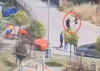 Gebze’de dehşet anları! Çocuk parkında silahlı çatışma çıktı