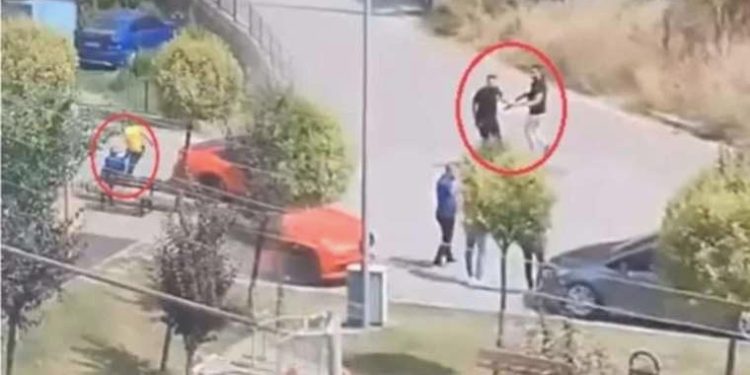 Gebze’de dehşet anları! Çocuk parkında silahlı çatışma çıktı