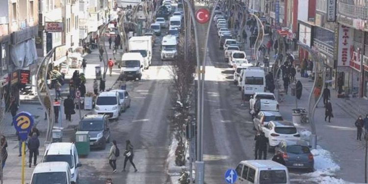 Hakkari’de 15 günlük toplantı ve şov yasakları: Münasebetlerde ‘koronavirüs’ de var