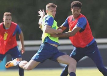 Hull City’den Liam Delap atılımı