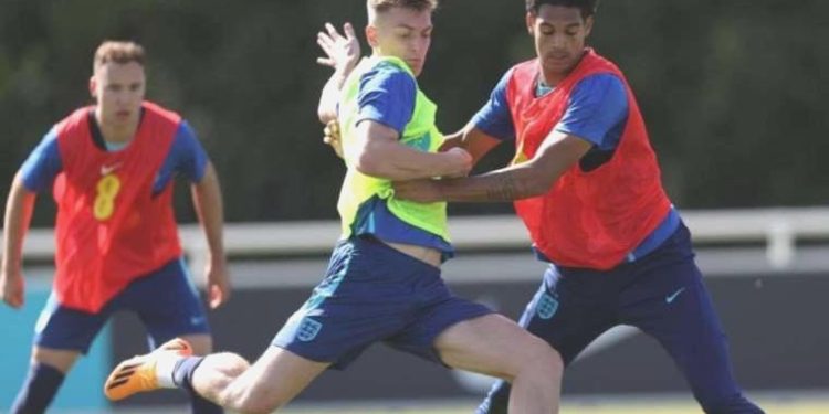 Hull City’den Liam Delap atılımı