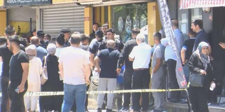 Husumetlisini av tüfeğiyle öldürdü: 2 gün sonra teslim oldu