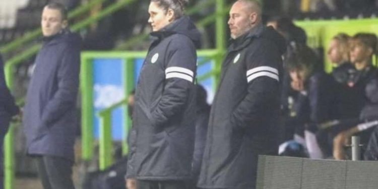 İngiltere’de birinci kere bir bayan teknik yönetici profesyonel bir erkek futbol ekibini yönetecek