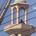 İntihar için çıktığı minareden dövülerek indirildi