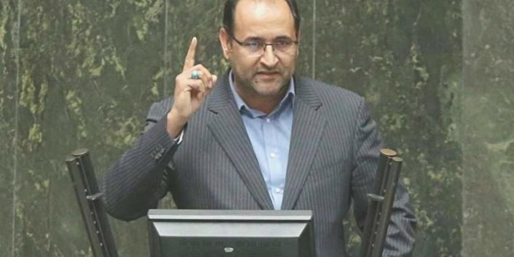 İranlı Milletvekili Cihanbadi: Ülke, askeri kışlaya döndü