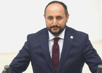 İsmail Emrah Karayel kimdir, nereli, kaç yaşında? İsmail Emrah Karayel hangi partide misyon yapıyor?