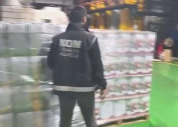 İstanbul’da ’10 numara yağ’ operasyonu: 6 milyon lira kıymetinde kaçak akaryakıt ele geçirildi