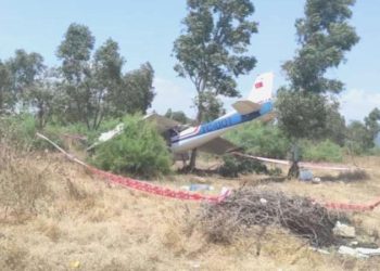 İzmir Selçuk’ta özel bir uçak toprağa düştü: 2 yaralı