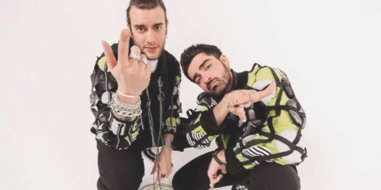 İzmir’in kıyılarında dev şenlik