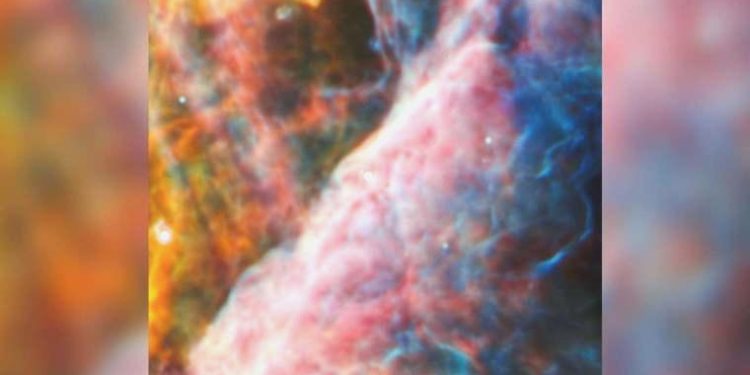 James Webb Uzay Teleskobu, uzayda birinci kere değerli bir molekül tespit etti