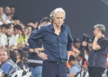 Jorge Jesus yeni kadrosuna imza atmaya çok yakın!