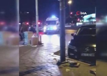 Kadıköy’de kelamlı tartışma yumruklu hengameye dönüştü: 1 yaralı