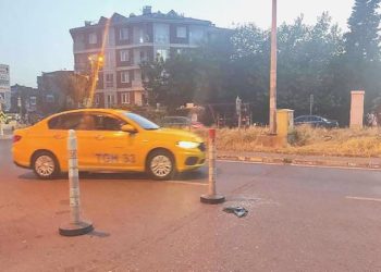 Kağıthane’de seyir halindeki arabaya silahlı taarruz: 1 kişi hayatını kaybetti!