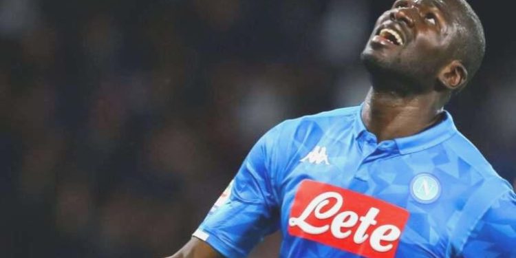 Kalidou Koulibaly kimdir, kaç yaşında, nereli? Kalidou Koulibaly hangi gruplarda futbol oynadı?
