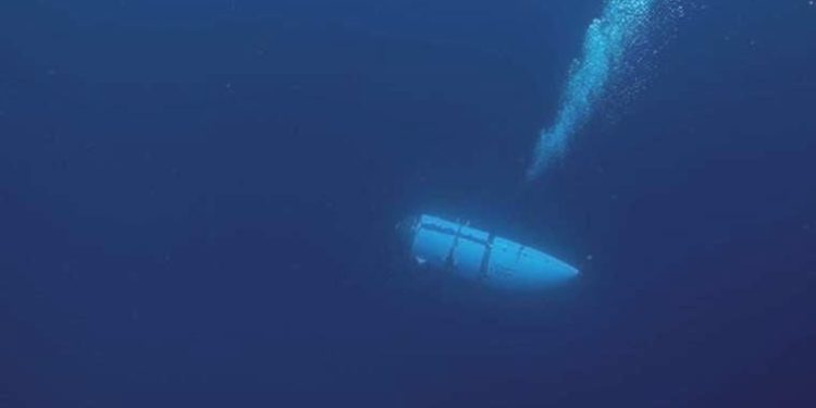 Kaybolan denizaltının enkazı bulundu