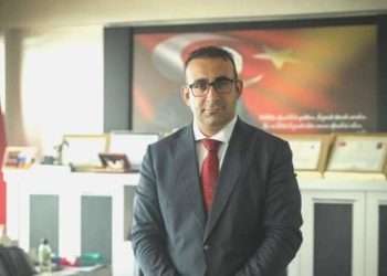 Kaymakam için akılalmaz sav: ‘İftarda İzmir köfte yerine et sote çıkınca müdür vekilini misyondan aldı’